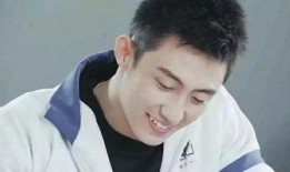 娱乐圈吃瓜爆料 黄景瑜,娱乐圈风云再起，揭秘他的不为人知一面